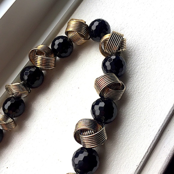 Black Bead & Metal Twist Full Matching Jewelry Set - Picture 3 of 8